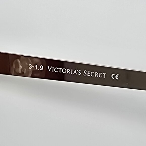 Victoria Secret VS0020 28F Gold Frame Light Gold Mirror Lens Cat Eye Sunglasses main image 5
